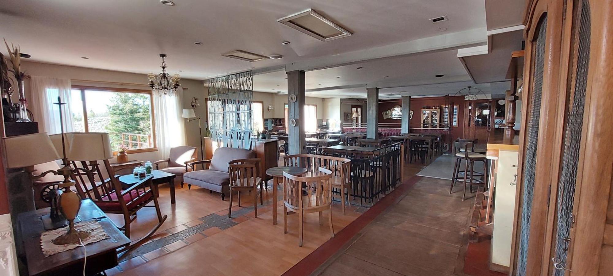 米伦霍斯特利亚阿帕特酒店 埃尔卡拉法特 外观 照片